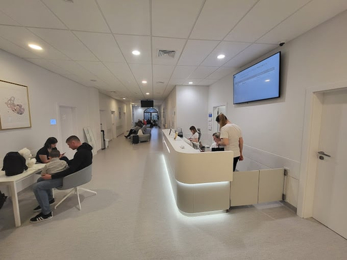 Slider image (3) Medincus